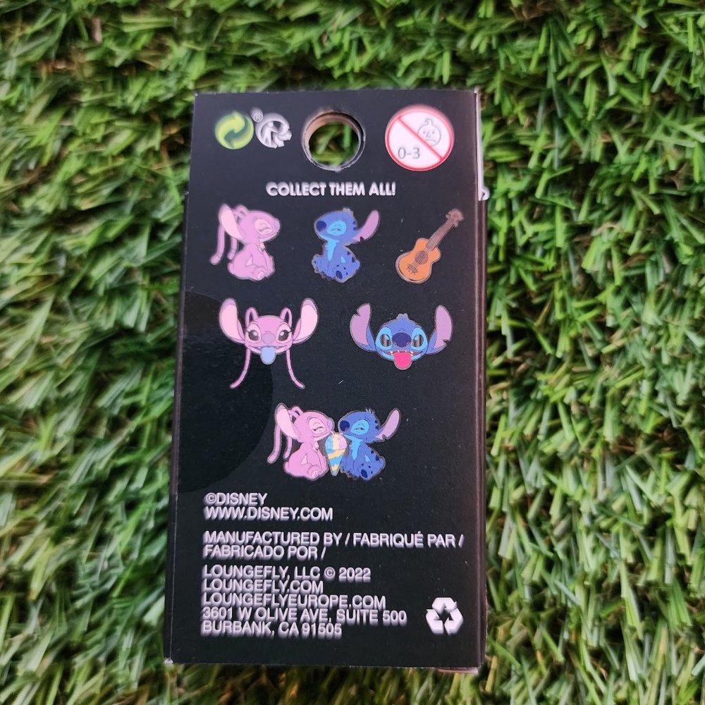 Loungefly Disney The Series Stitch & Angel (Open) Blind Box Enamel Pin UKULELE - Picture 3 of 4